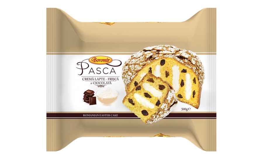 Pasca with Milk Cream and Chocolate Chips